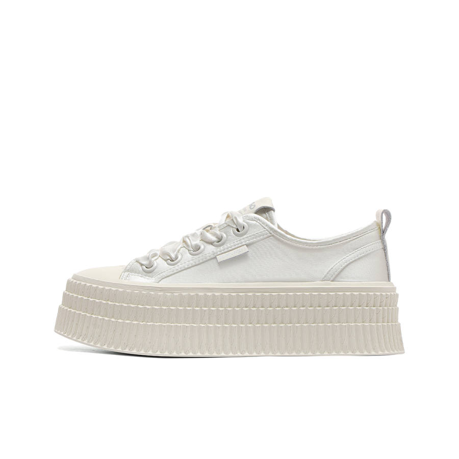 Hotwind Fabric Low top Skateboard Shoes Women's