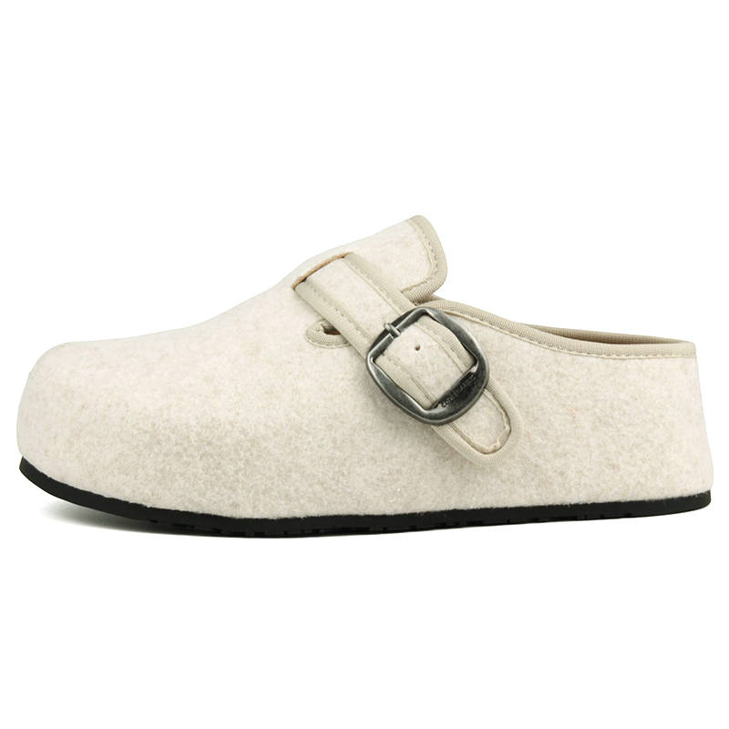 N6N8 Closed Toe Slippers Women's