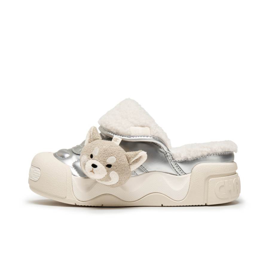 Champion Closed Toe Slippers Women's Silver White/Milk White