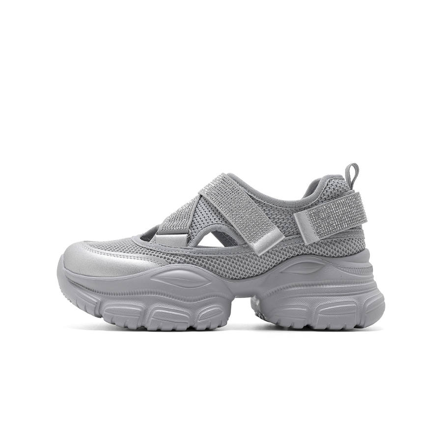 C°BANNER Low top Casual Shoes Women's Silver