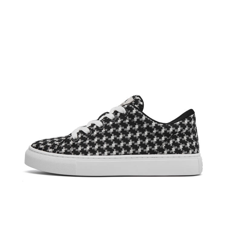 AOXIANG AOXIANG Coverage Low top Canvas Shoes Men's Black