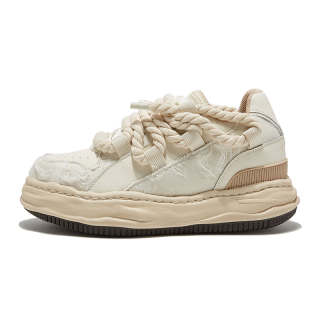 DVO Slip Resistant Abrasion Resistant Low top Stylish Skateboarding Shoes Unisex Beige