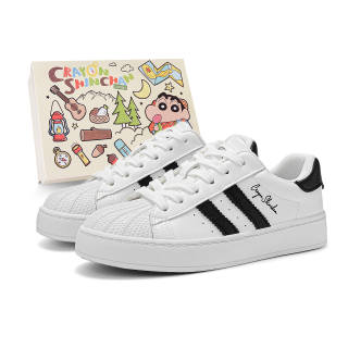 Crayon Shinchan Low top Skateboard Shoes Unisex