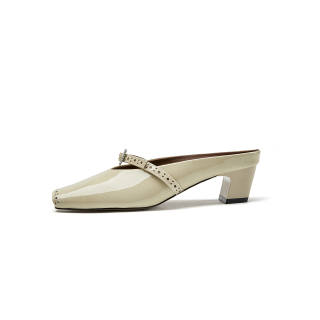 AQUASCUTUM Rubber Sole Abrasion Resistant Closed Toe Slippers Women's