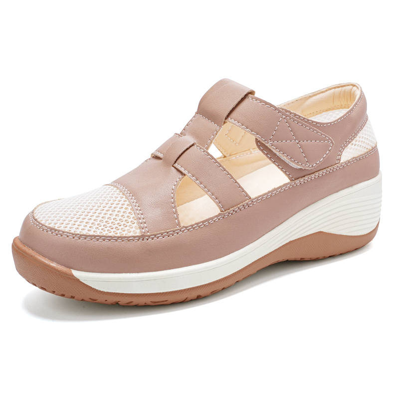 Reivantix Microfiber Leather Roman Sandals Women's Cameo Brown