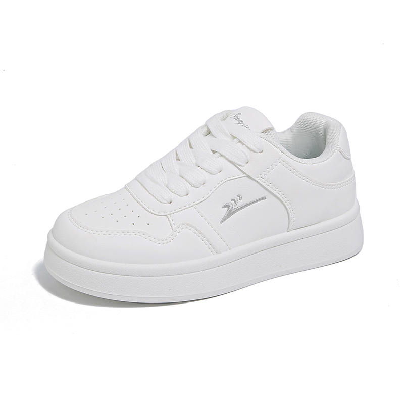 QITUMAUL Abrasion Resistant Low top Skateboard Shoes Women's