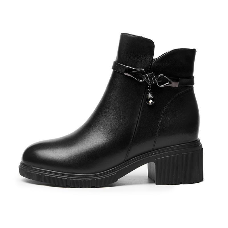 AOKANG Cow Leather Fleece Lined Thermal Elegance Fashion Chunky Heel Slip Resistant Ankle Boots Women's Black