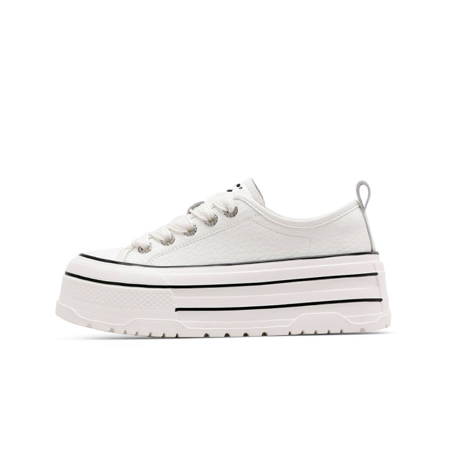 C°BANNER Low top Casual Shoes Women's