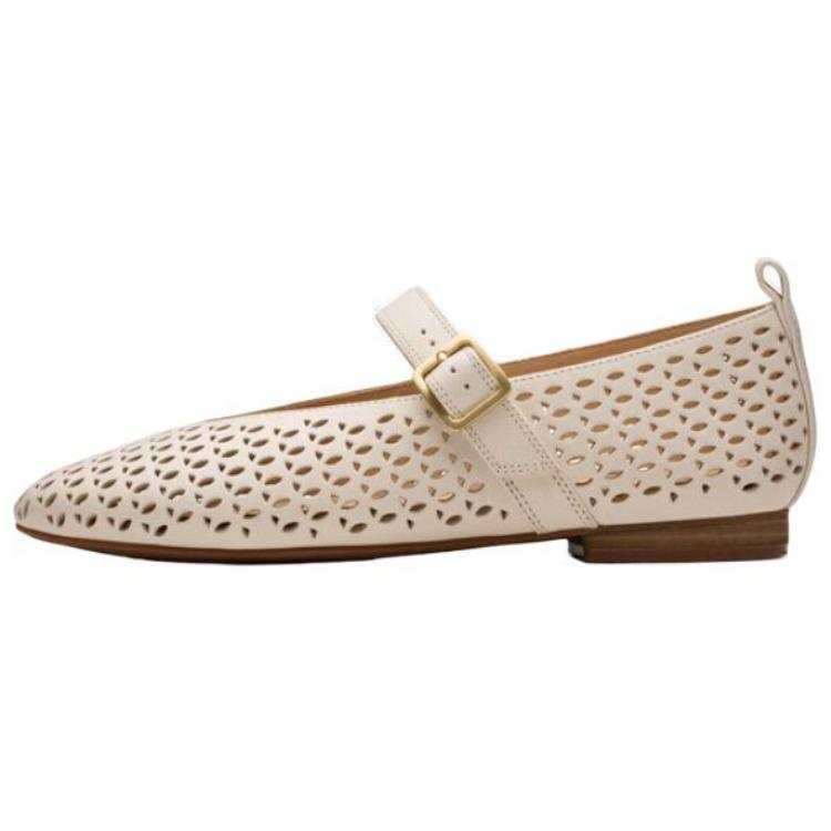Clarks Fana Collection Mary Jane Shoes 1.5cm Women's White