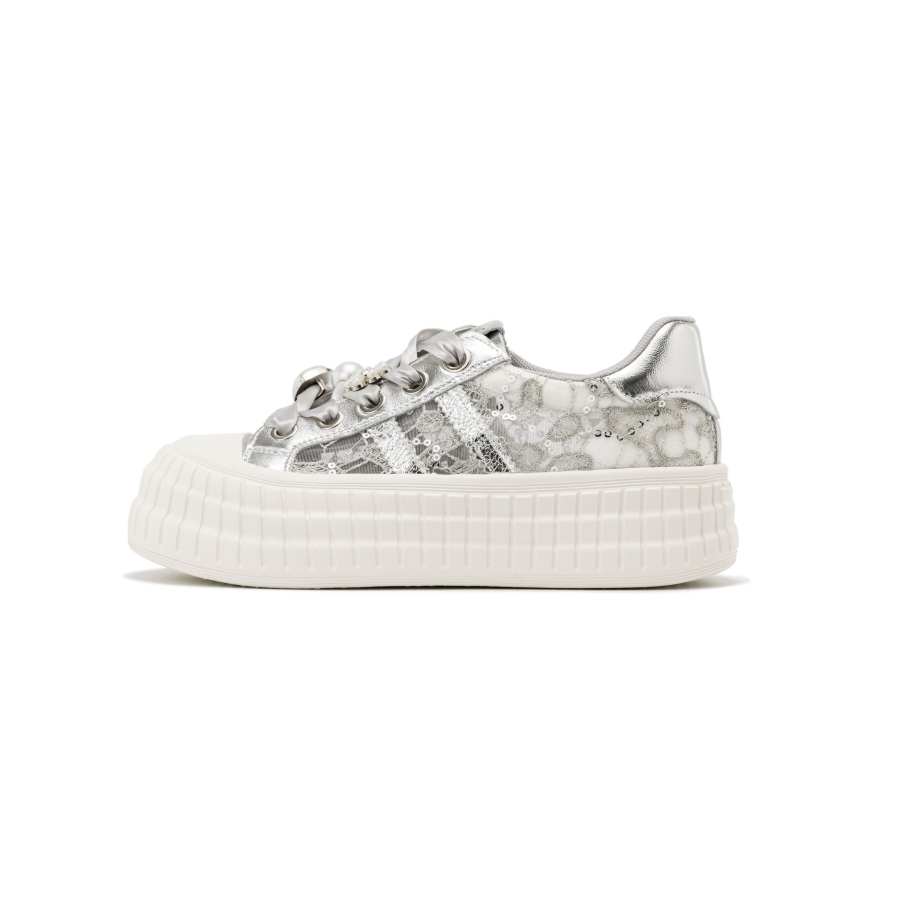 AOKANG Slip Resistant Cushioning Slip Resistant Cushioning Low top Skateboard Shoes Women's Silver