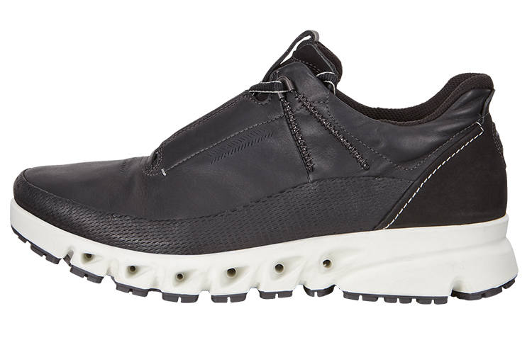 Ecco Multi Vent Cushioning, Slip Resistant, And Abrasion Resistant Low Top Casual Shoes Men's Black