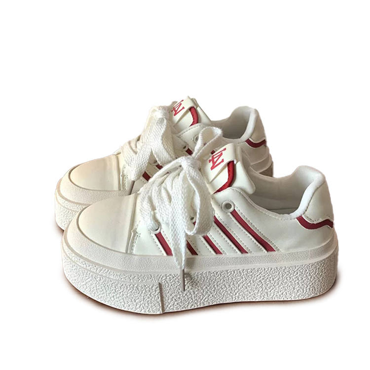 LIANGHUO Slip Resistant Cushioning With Impact Resistance Low top Skateboard Shoes Women's Red