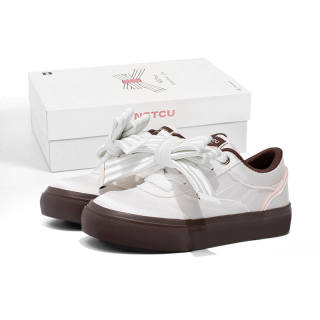 NSTCU Synthetic Leather Slip Resistant Slip Resistant Low top Skateboard Shoes Women's Silk Butterfly