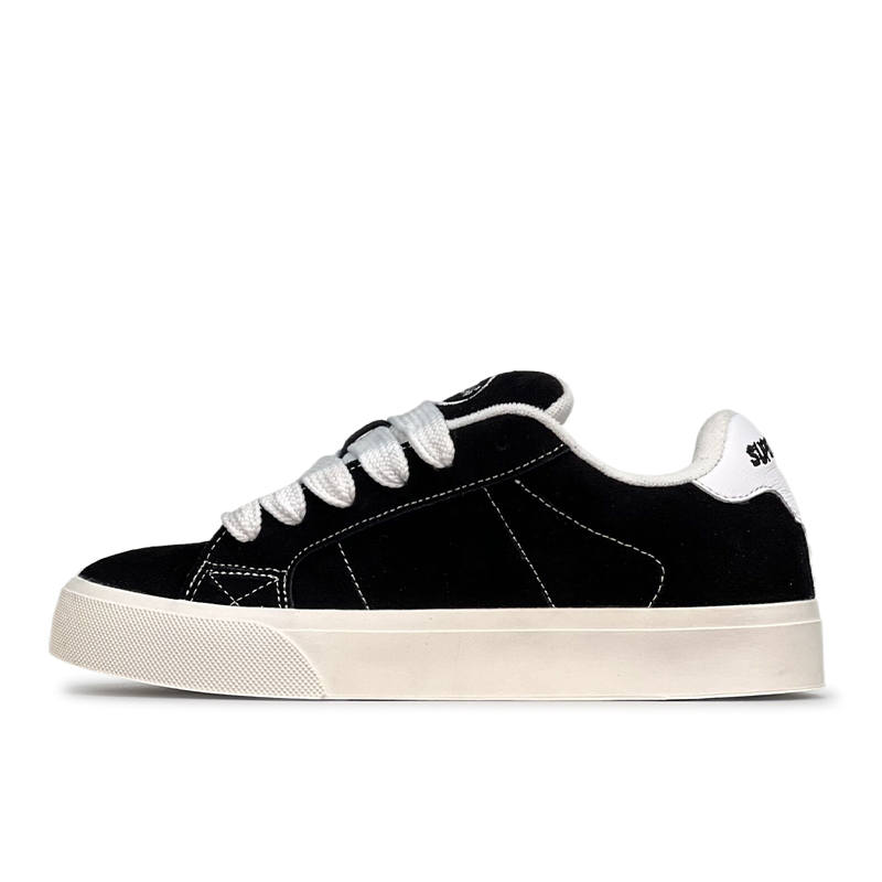 LuzaoT SUPER DRAG Low top Skateboard Shoes Unisex Black White