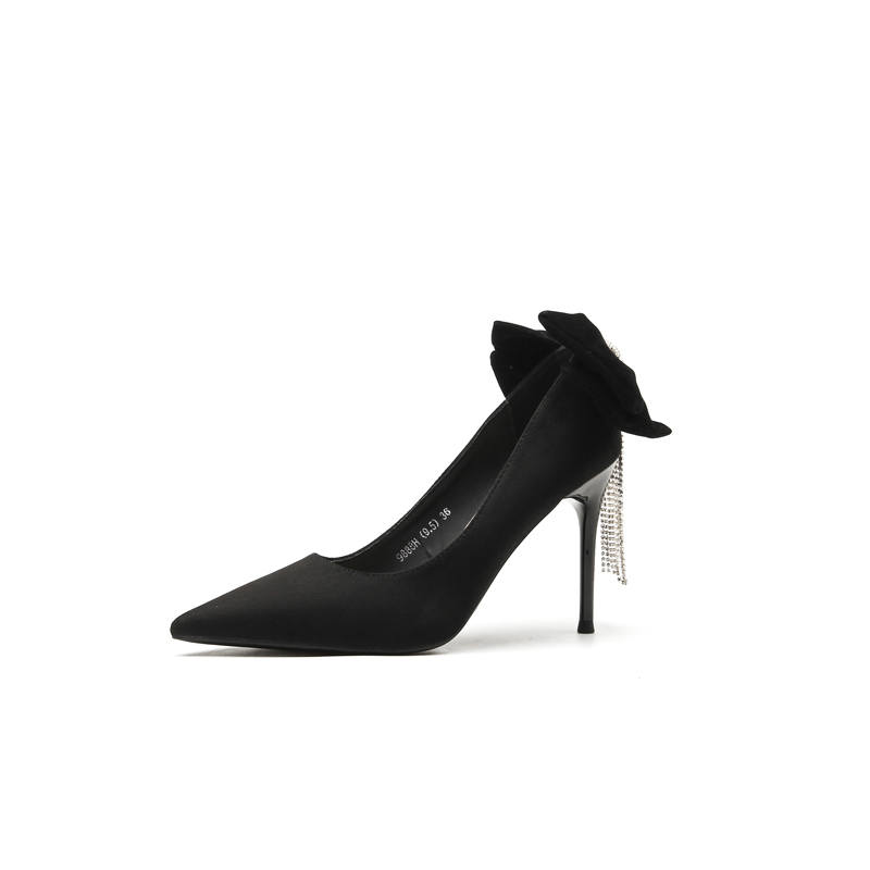 QITUMAUL Suede Slim Heel High Heels Women's Black