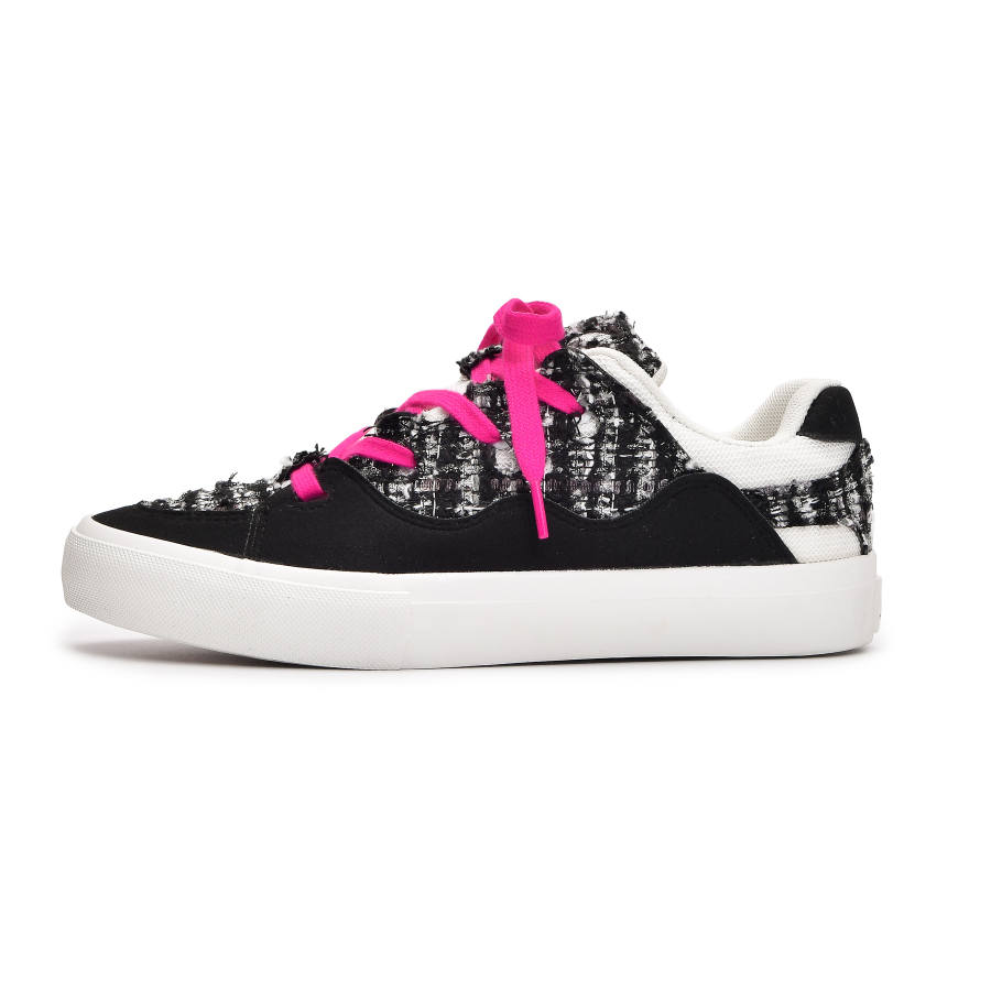 OAON Microfiber Leather Coverage Slip Resistant, Abrasion Resistant, Lightweight, Breathable Low top Skateboard Shoes
