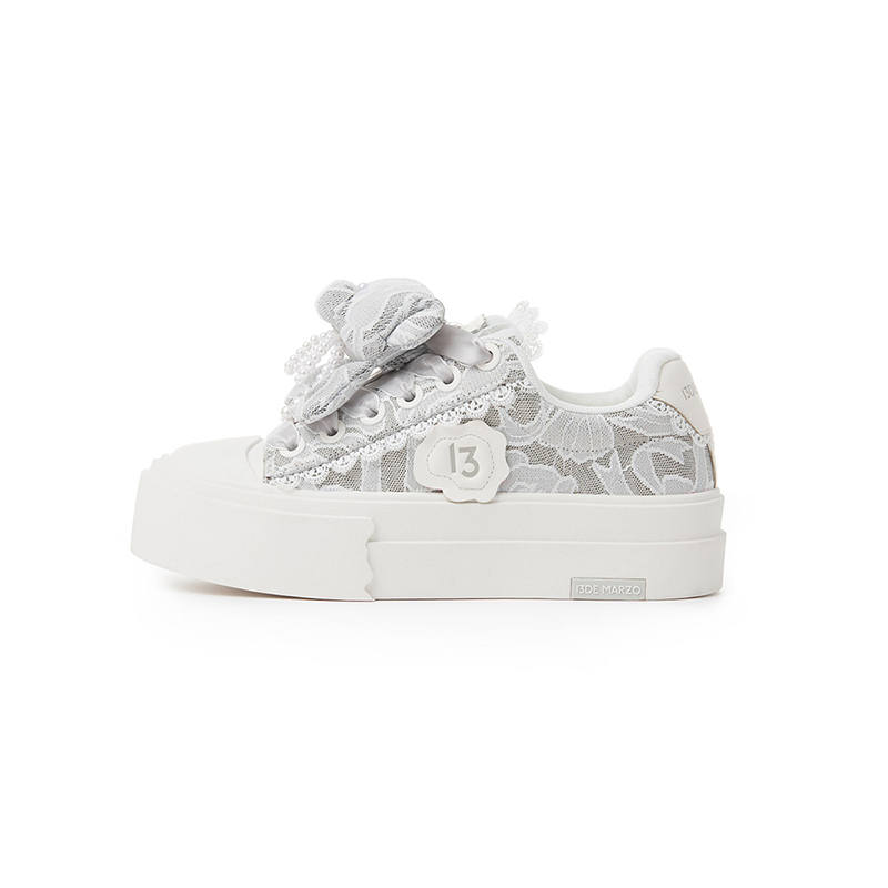 13 DEMARZO Low top Skateboard Shoes Women's