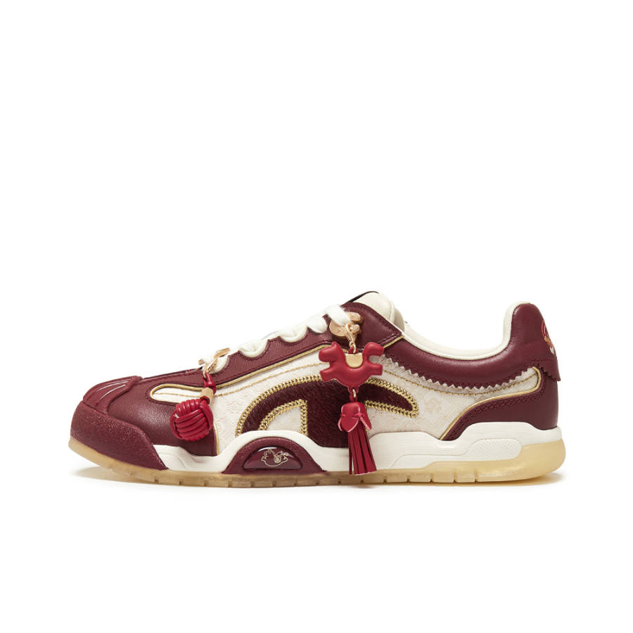 Champion Low top Skateboard Shoes Women's New Year Red