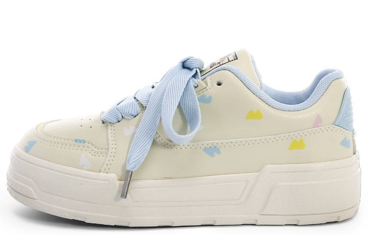 WENPU Abrasion Resistant, Lightweight, And Breathable Low top Skateboard Shoes Women's Liquorice Yellow