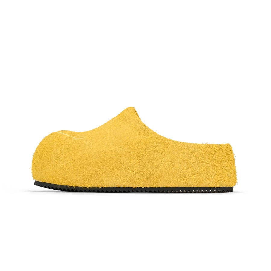 SMILEY Closed Toe Slippers Women's Yellow Smiley Face
