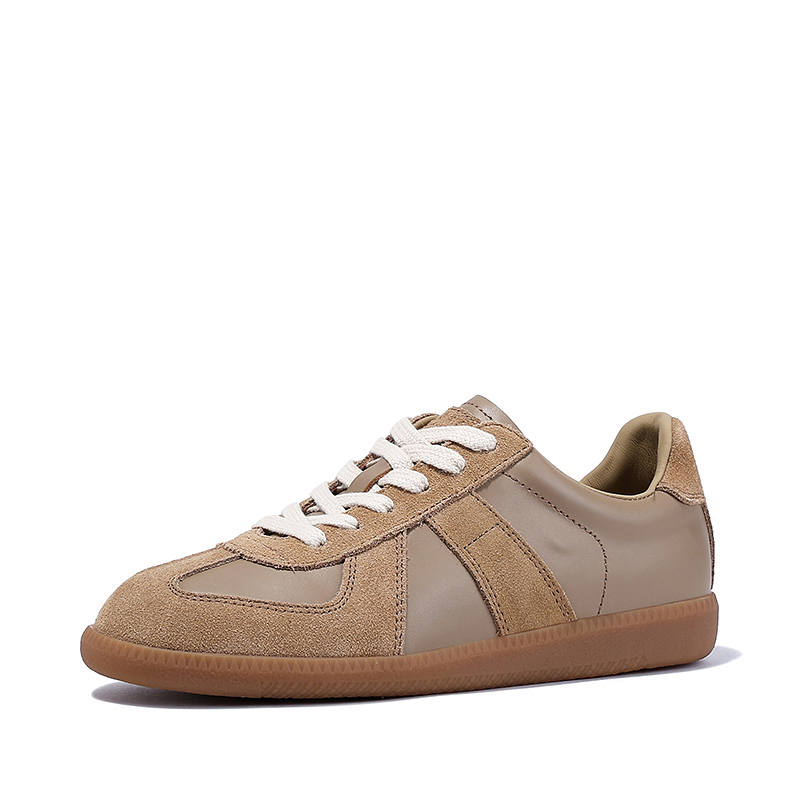 BELLALILY Wear resistant And Lightweight Low top Skateboard Shoes Women's