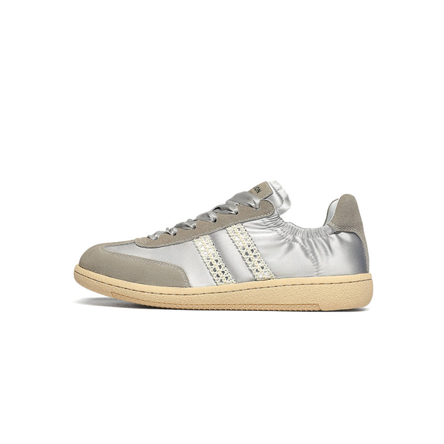 GOLDLION Low top Skateboard Shoes Women's