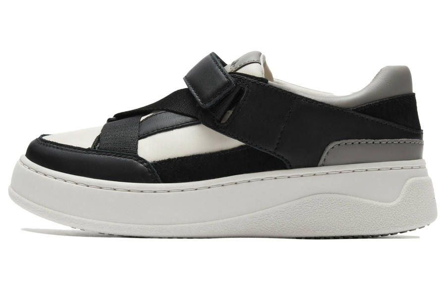 Clarks Cow Leather Low top Skateboard Shoes Women's White