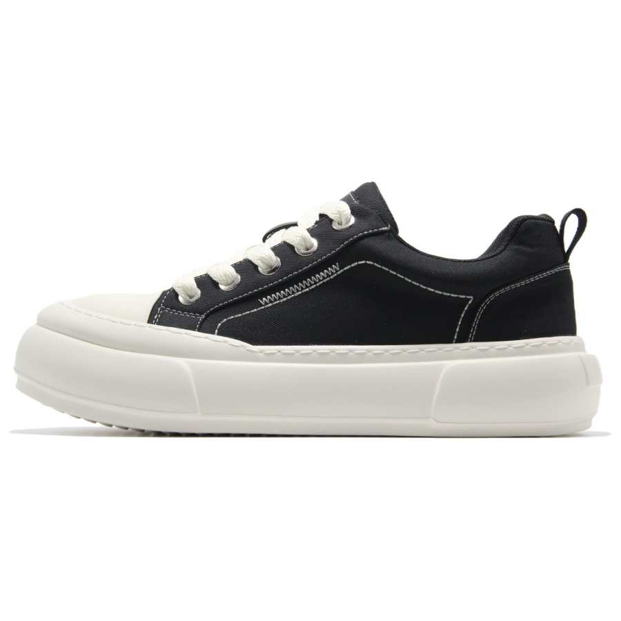 MOXU Slip Resistant Slip Resistant Low top Skateboard Shoes Unisex Black