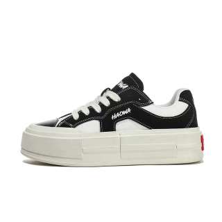 HAOWA Step Shine Zebra Kicks Vintage Streetwear Low top Canvas Shoes Women's Black White