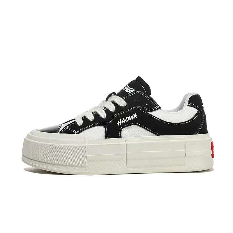 HAOWA Step Shine Zebra Kicks Vintage Streetwear Low top Canvas Shoes Women's Black White