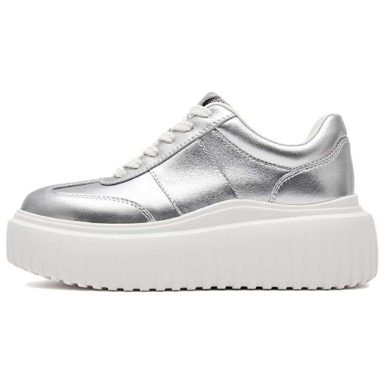 Staccato Height Increasing Platform Skateboard Shoes Women's