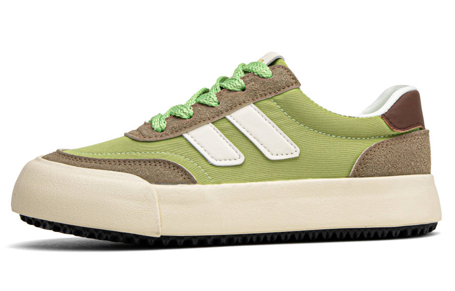 SEMIR Synthetic Leather Waterproof Abrasion Resistant Waterproof And Wear resistant Low top Skateboard Shoes Women's