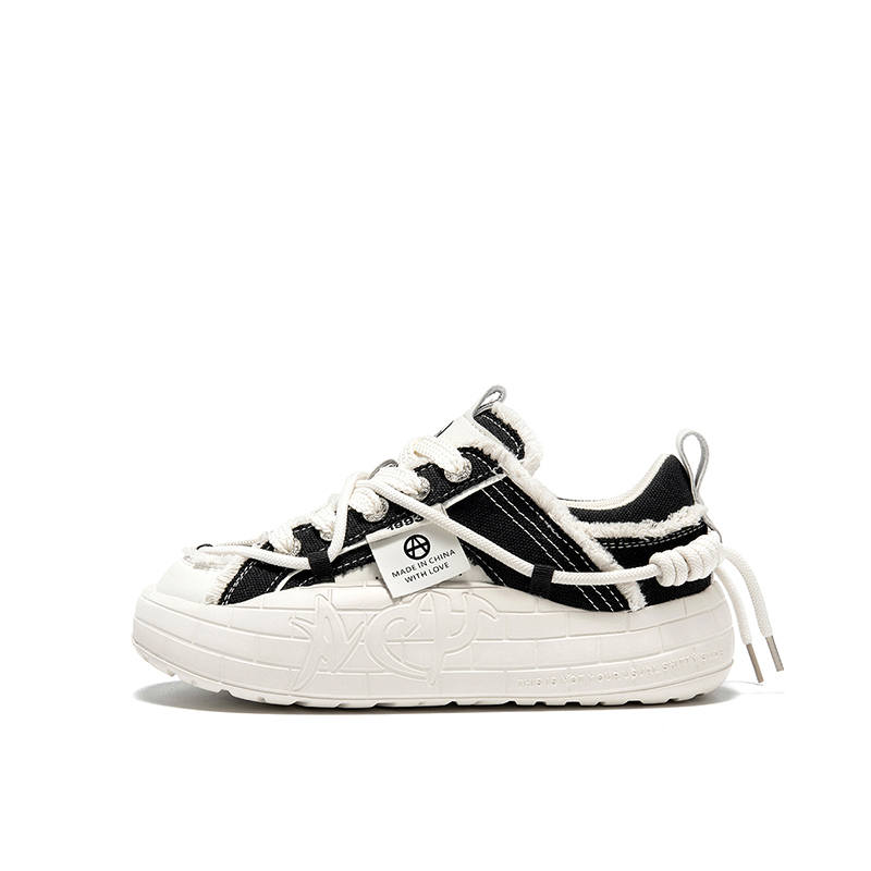 Acupuncture Abrasion Resistant Lightweight Breathable Height Increasing Low top Skateboard Shoes Unisex