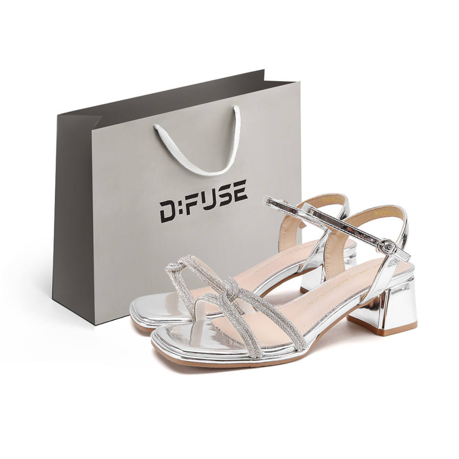 D:FUSE SCANDINAVIA D FUSE SCANDINAVIA One Strap Sandals Women's
