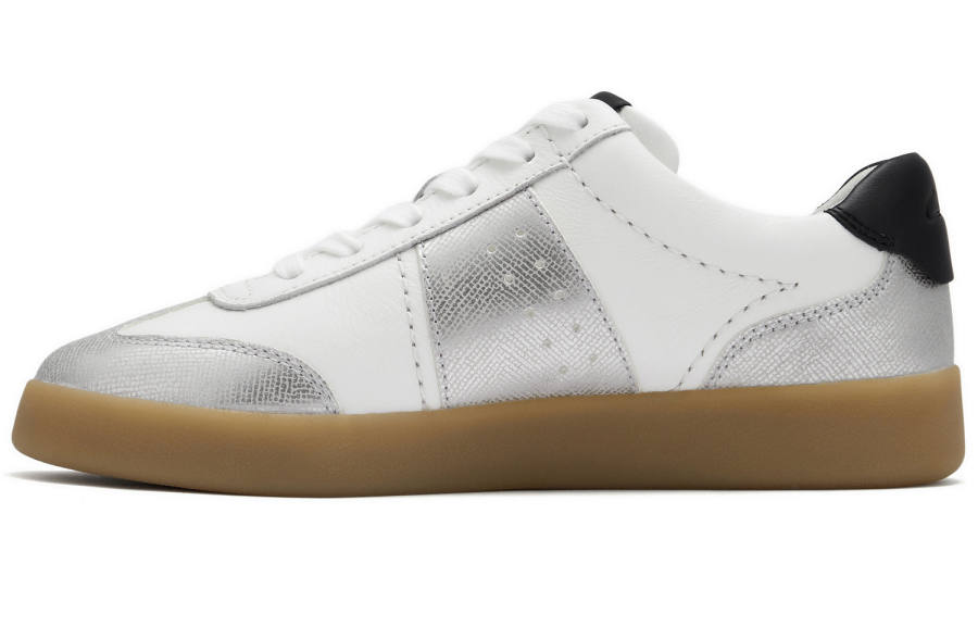 Clarks Cow Leather Low top Skateboard Shoes Women's Silver
