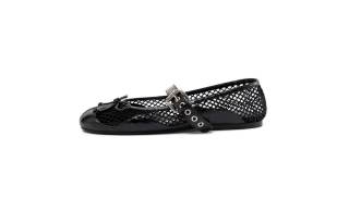 RUNTOTHEFUTURE Flat Mary Jane Shoes Women's Black
