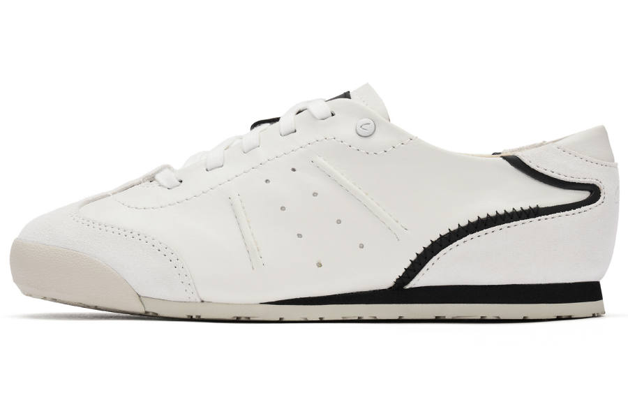 Clarks Sheepskin Low top Casual Shoes Women's White