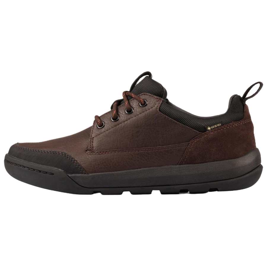 Clarks Ashcombe Lo GORE TEX Leather Abrasion Resistant Waterproof And Breathable Low top Casual Shoes Men's Brown