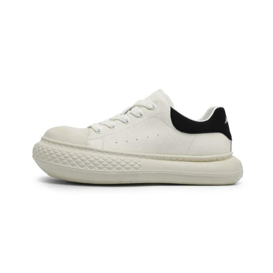 NIANZOUSUO Low top Casual Shoes Men's White