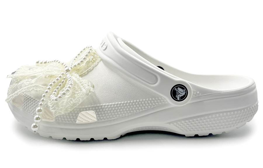 Crocs Crocs Classic Clog SIN3A Pearl Girlish Clogs Unisex White