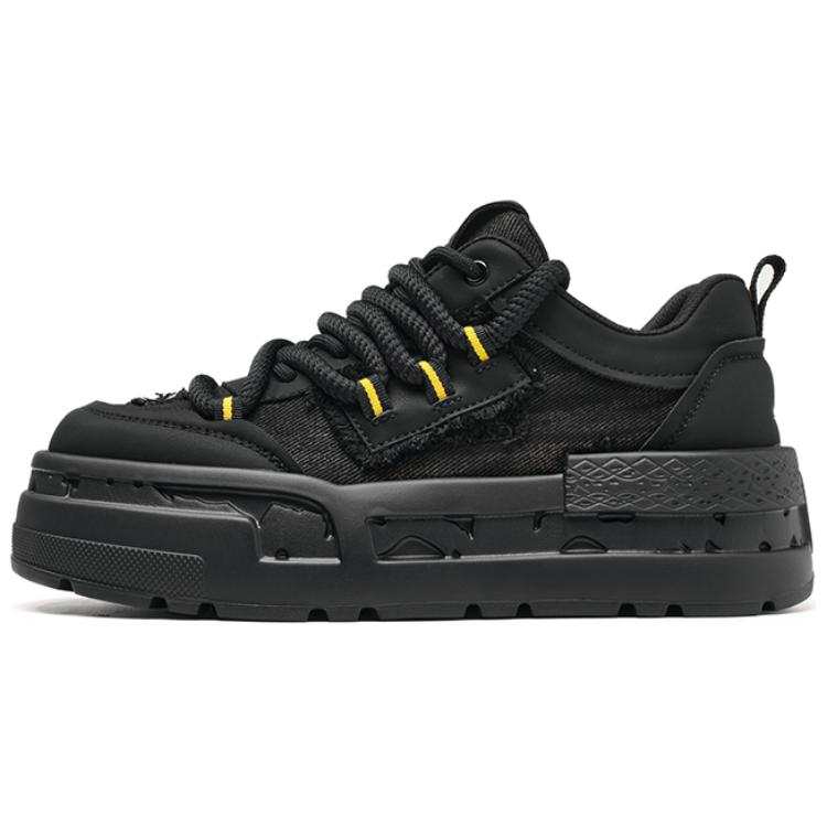 FAIRWHALE Low top Stylish Skateboarding Shoes Unisex