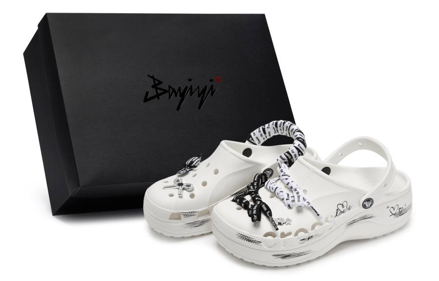 Crocs Baya Platform Clog 811 Manufacturing, Escape Plan, Special Shoe Box Clogs Women's Black White