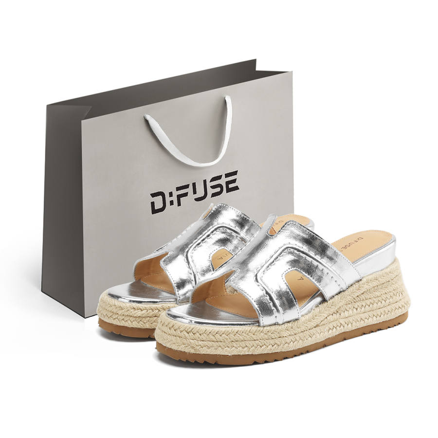D:FUSE SCANDINAVIA D FUSE SCANDINAVIA Slip Resistant Odor Resistant Slip Resistant Odor Resistant Slide Slippers Women's