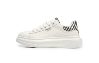 HLA Synthetic Leather Height Increasing Low top Skateboard Shoes Men's