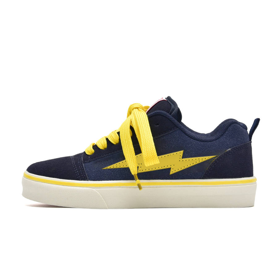 Paddington Bears Fabric Coverage Abrasion Resistant Lightweight Low top Skateboard Shoes Unisex