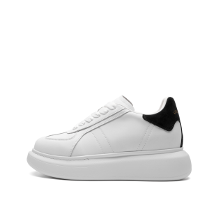 XIONGMAOMUMU Cow Leather Height Increasing Height Increasing Low top Skateboard Shoes Unisex White/Black Heel Tab