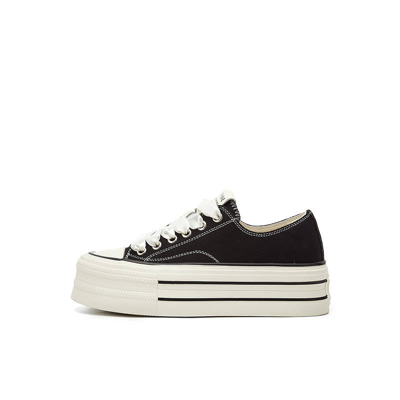 DAPHNE Fabric Low top Skateboard Shoes 5.5cm Women's