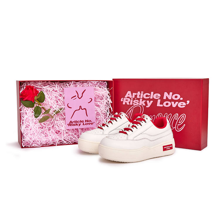ARTICLE NO. Limited Edition Box Synthetic Leather Low top Skateboard Shoes Women's White & Red