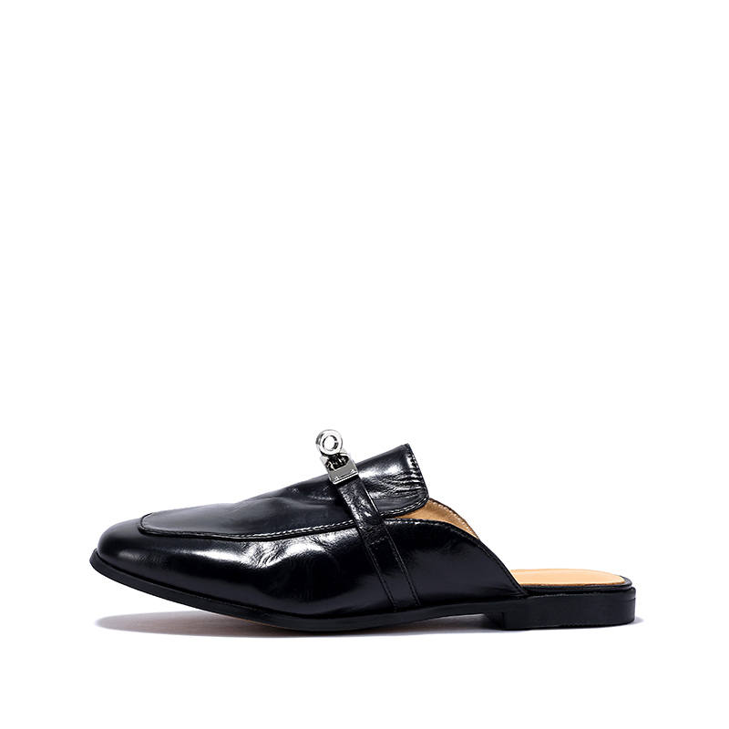 Brut Ros′e Quick Dry Closed Toe Slippers Women's Black