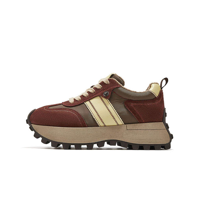 ST&SAT Slip Resistant Slip Resistant Low top Casual Shoes Women's
